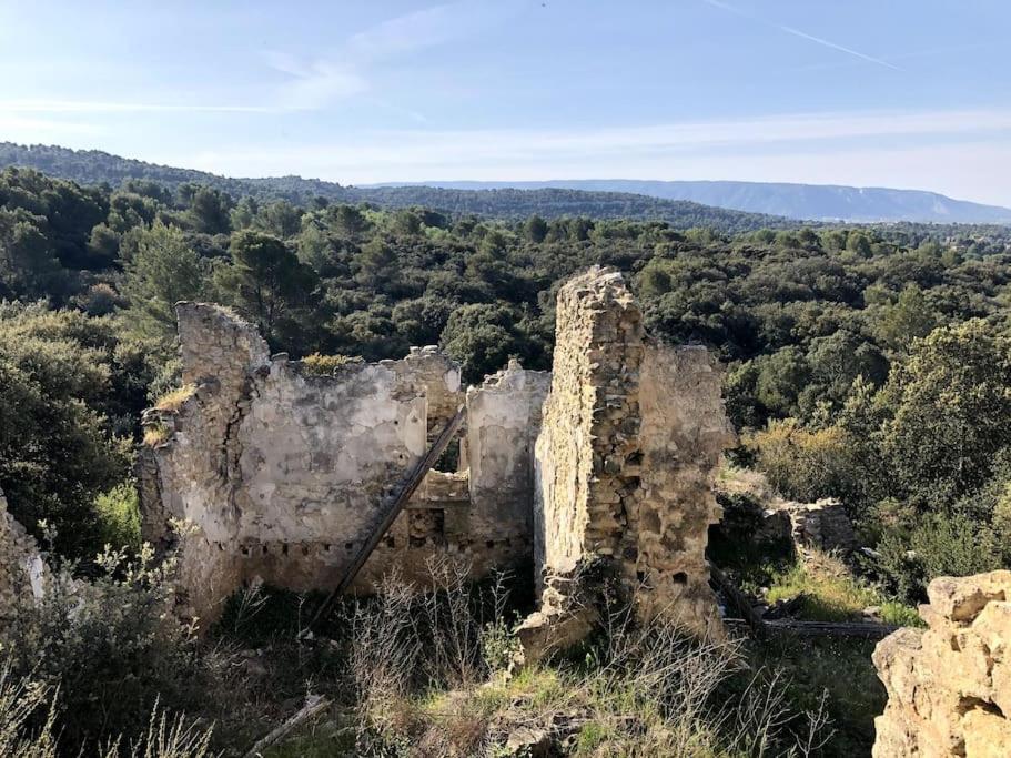 La Calade LʼIsle-sur-la-Sorgue Exterior foto